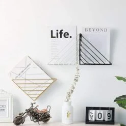 ELLE Porte-revues Mural Bibliothèque Murale Triangulaire Porte-revues Mural Porte-revues Porte-revues Dossier De Rangement (22,5 X 22,5 X 5 Cm, Noir) -ATMOSPHERA || VIDAXL || Safavieh Soldes 49096753 4