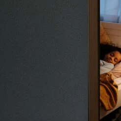 Film Opaque Noir Total Film Fenêtre Anti Regard Film Électrostatique Occultant Pour Vitre Film Opacifiant Vitrage Intimité Film Repositionnable Noir Réutilisable Anti-Chaleur 45x200cm,T-Audace