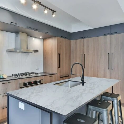 Papier Adhésif Pour Meubles En Marbre 60 Cm X 500 Cm Gris Blanc Papier Peint Auto-adhésif Film Auto-adhésif étanche Pour Comptoirs De Cuisine Salle De Bain 7 Papier Adhésif Pour Meubles En Marbre 60 Cm X 500 Cm Gris Blanc Papier Peint Auto-adhésif Film Auto-adhésif étanche Pour Comptoirs De Cuisine Salle De Bain – Image 5