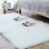 Tapis En Chambre De Mouton Synthétique,Tapis Fausse Fourrure,Cozy Sensation Comme Véritable Laine Tapis En Fourrure Synthétique, Man Made Luxe Laine Tapis De Canapé Coussin(Blanc, 60x90cm Carré) -ATMOSPHERA || VIDAXL || Safavieh Soldes 67445704 1