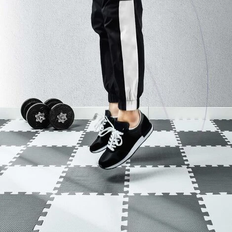 Puzzle Tapis Mousse Bebe - Idéal Pour Les Tapis De Jeux Enfant,18 Dalles(30 30 1cm), Blanc & Gris. 7 Puzzle Tapis Mousse Bebe - Idéal Pour Les Tapis De Jeux Enfant,18 Dalles(30 30 1cm), Blanc & Gris. – Image 5