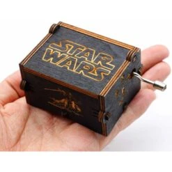 Boîte à Musique En Bois Noire De Star Wars, Décorations Antiques Sculptées à La Main En Bois De Boîtes à Musique En Bois Artisanat Pour Des Cadeaux D'enfants -ATMOSPHERA || VIDAXL || Safavieh Soldes 88332449 4