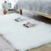 Tapis En Chambre De Mouton Synthétique,Tapis Fausse Fourrure,Cozy Sensation Comme Véritable Laine Tapis En Fourrure Synthétique, Man Made Luxe Laine Tapis De Canapé Coussin(Blanc, 60x90cm Carré) -ATMOSPHERA || VIDAXL || Safavieh Soldes 91034442 1