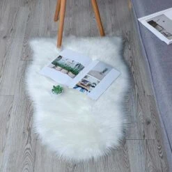 ZPX Tapis En Peau De Mouton,Tapis Duveteux En Fausse Fourrure,Tapis Universels De Différentes Tailles Utilisés Dans La Chambre à Coucher, Le Salon, La Chaise Ou Le Canapé (Blanc, 60x90cm) -ATMOSPHERA || VIDAXL || Safavieh Soldes 93343432 2